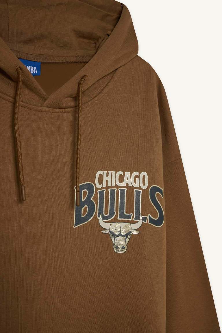 DeFactoFit NBA Chicago Bulls Oversize Geniş Kalıp Kapüşonlu Sırt Baskılı Kalın Sweatshirt