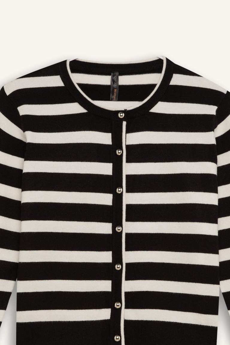 Regular Fit Crew Neck Buttoned Knitwear Striped Cardigan