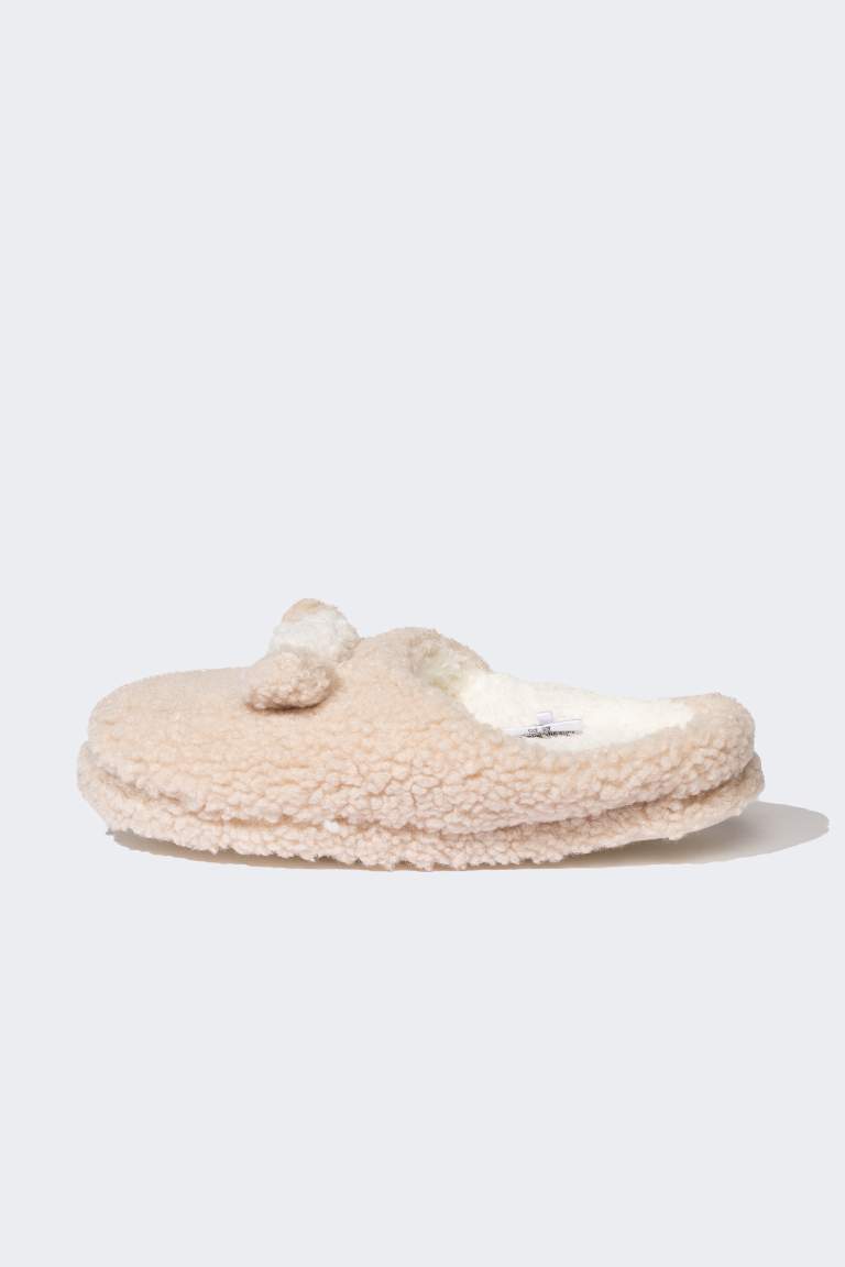 Woman Flat Sole Home Slipper