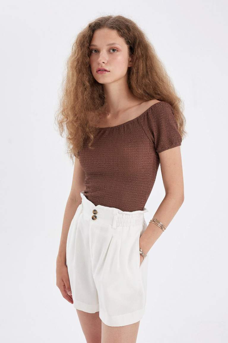 Fitted Off Shoulder Crepe Short Sleeve T-Shirt