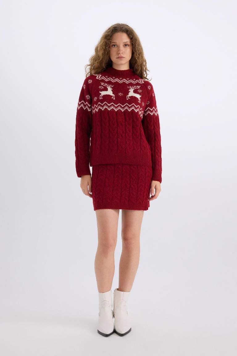 Slim Fit Mini Knit Skirt