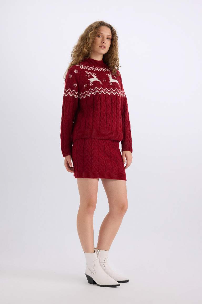 Slim Fit Mini Knit Skirt