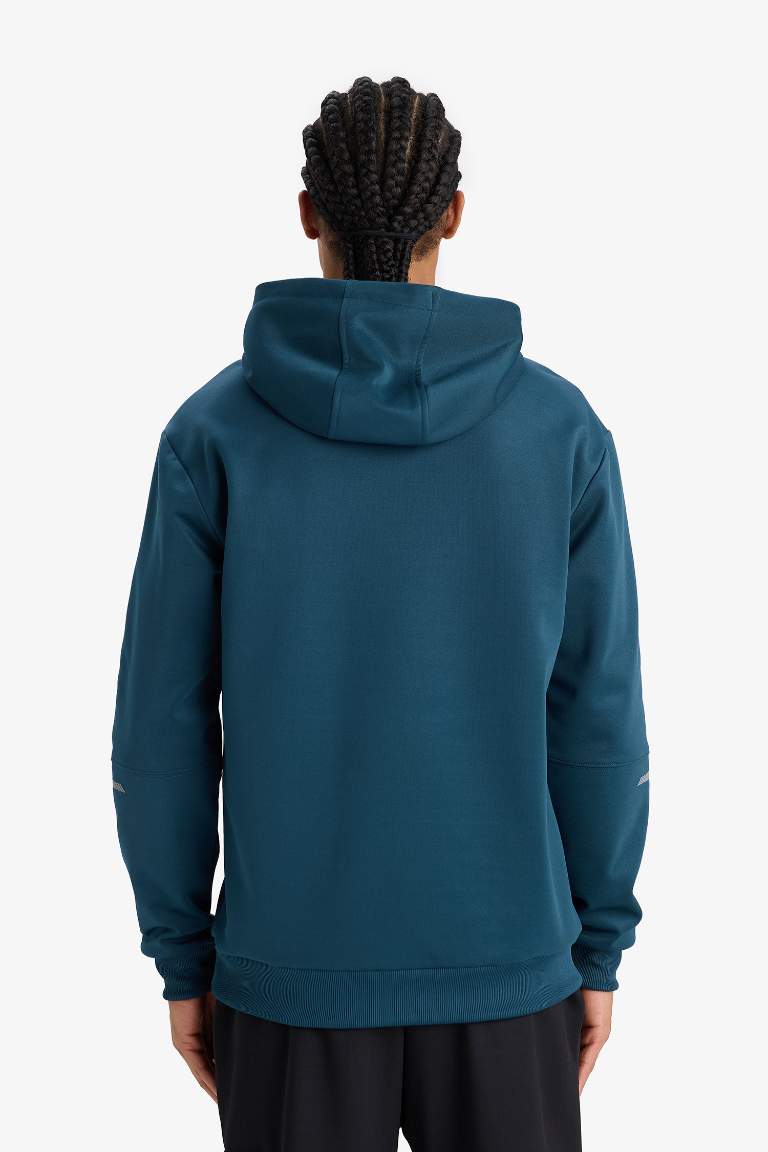 DeFactoFit Standart Fit Kapüşonlu Sporcu Sweatshirt