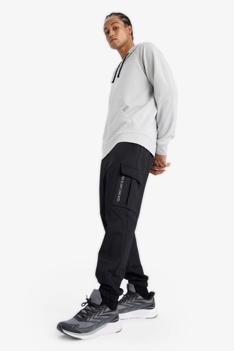 DeFactoFit Sporcu Jogger Eşofman Altı Standart Fit Beli Bağcıklı Üç Cepli