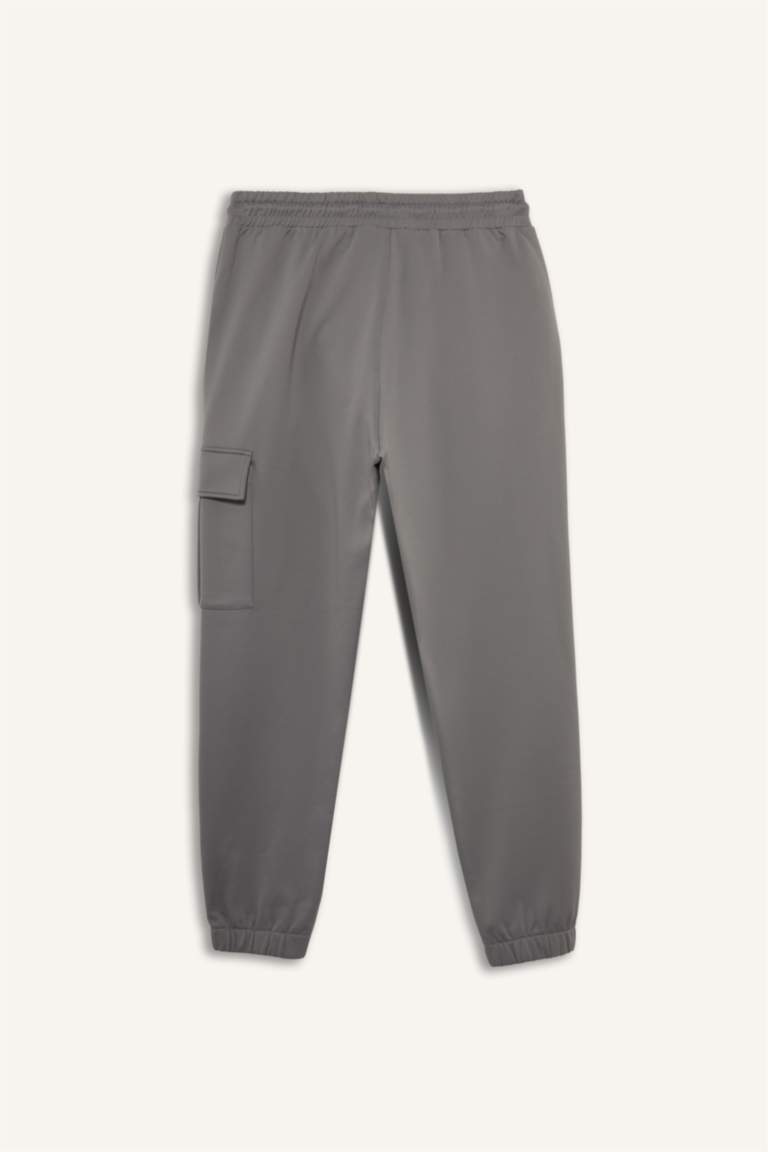 DeFactoFit Standart Fit Üç Cepli Sporcu Jogger Eşofman Altı