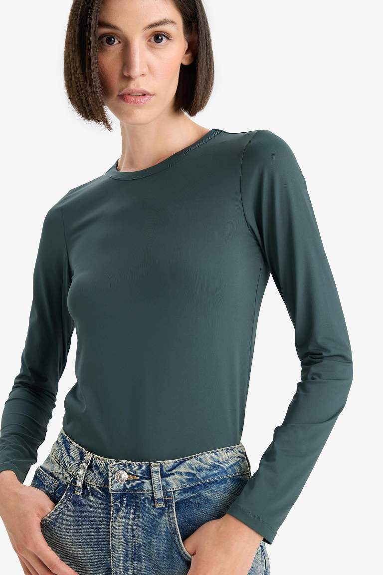Slim Fit Dar Kesim Bisiklet Yaka Basic Düz Uzun Kollu Tişört