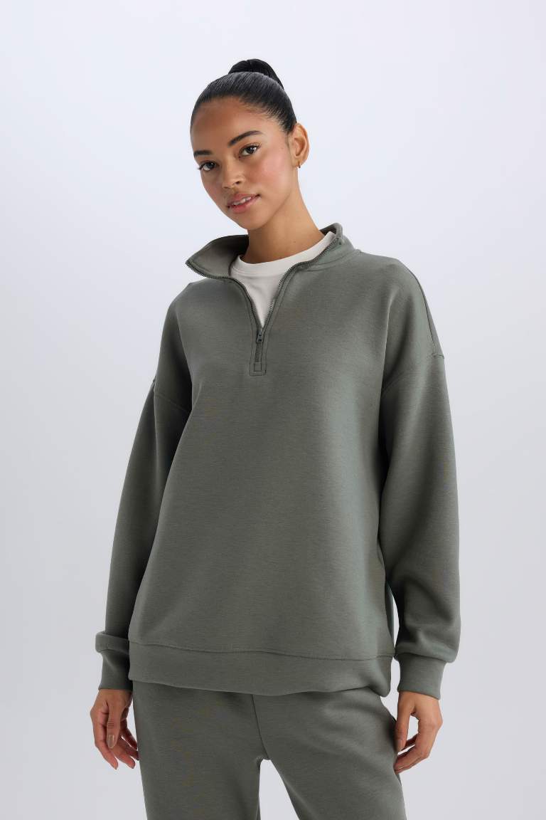 Oversize Fit Long Sleeve Sweatshirt