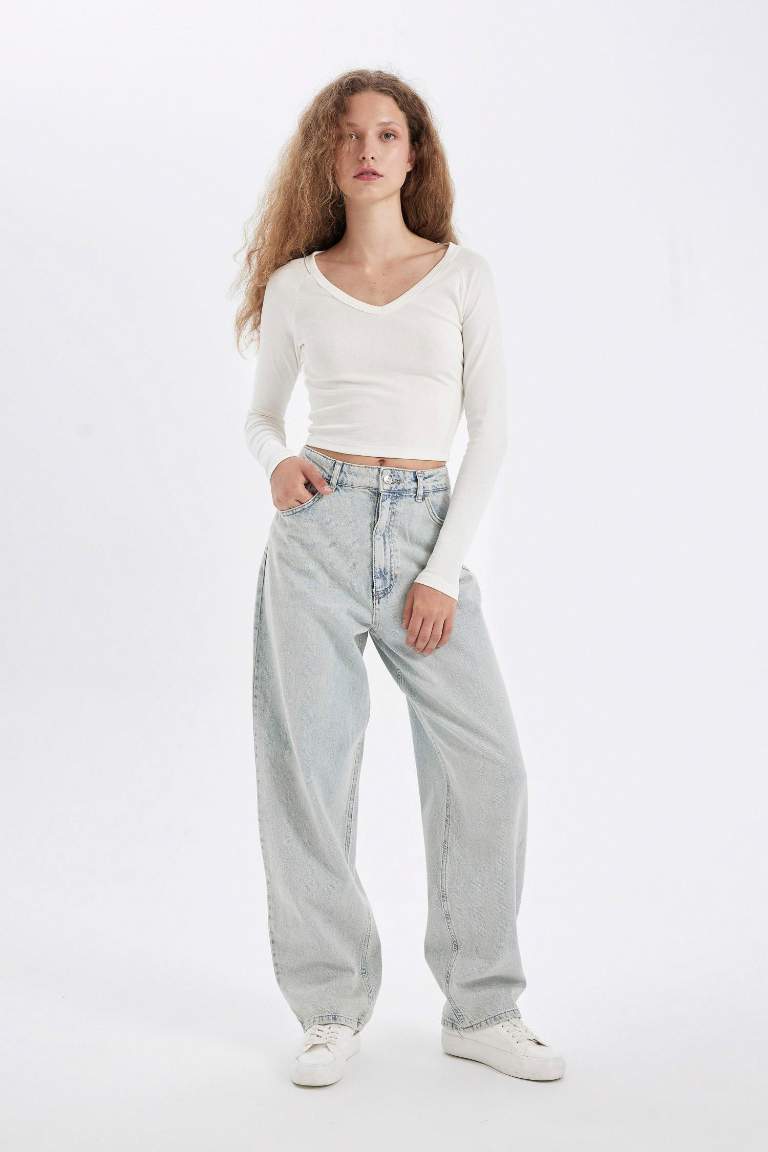 Pantalon Jean Baggy Ample Coupe Ballon Taille Haute et Longueur Cheville