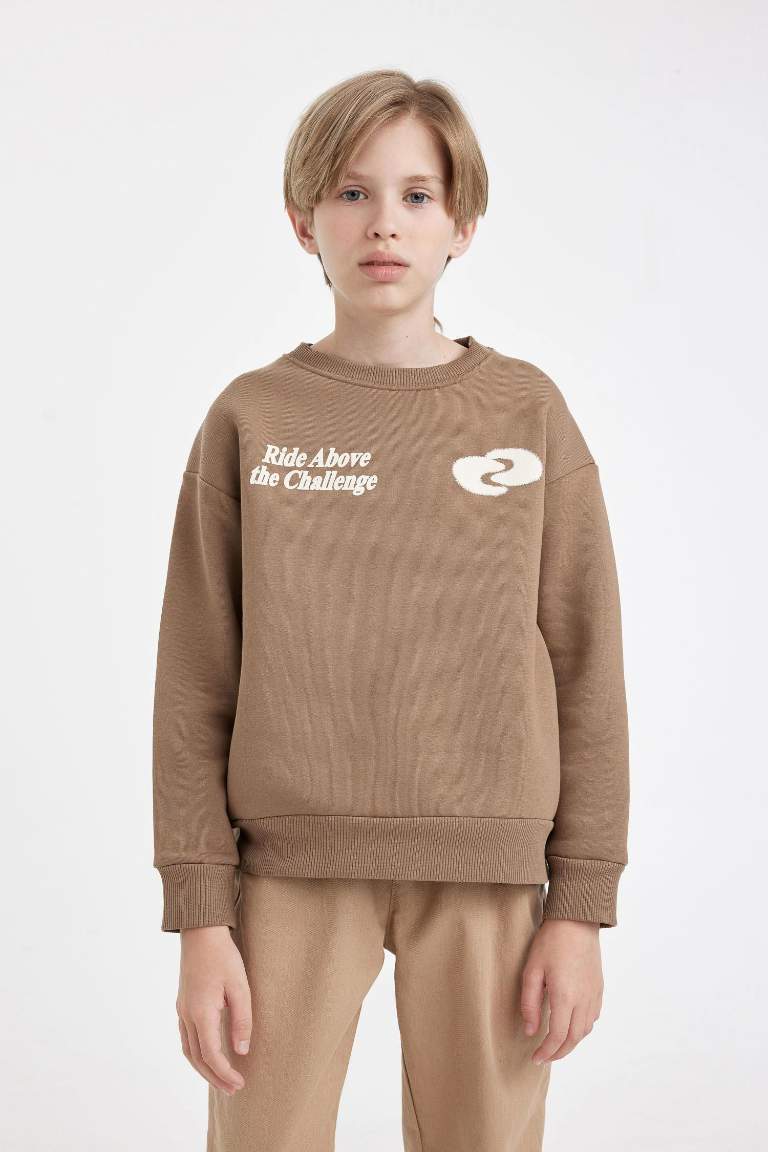 Boy Oversize Fit Crew Neck Printed Sweatshirt