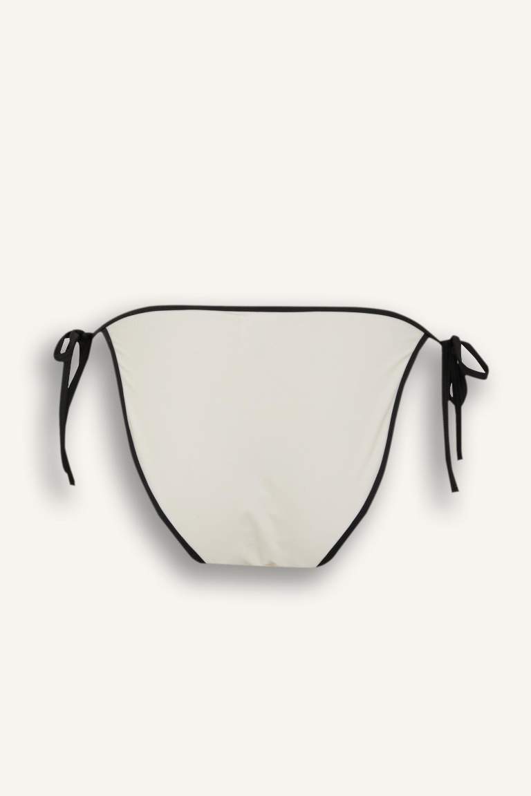 Regular Fit Bikini Altı-Fall in Love