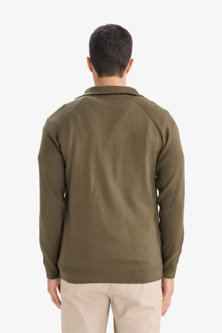 Standard Fit Turtleneck Knitwear Pullover
