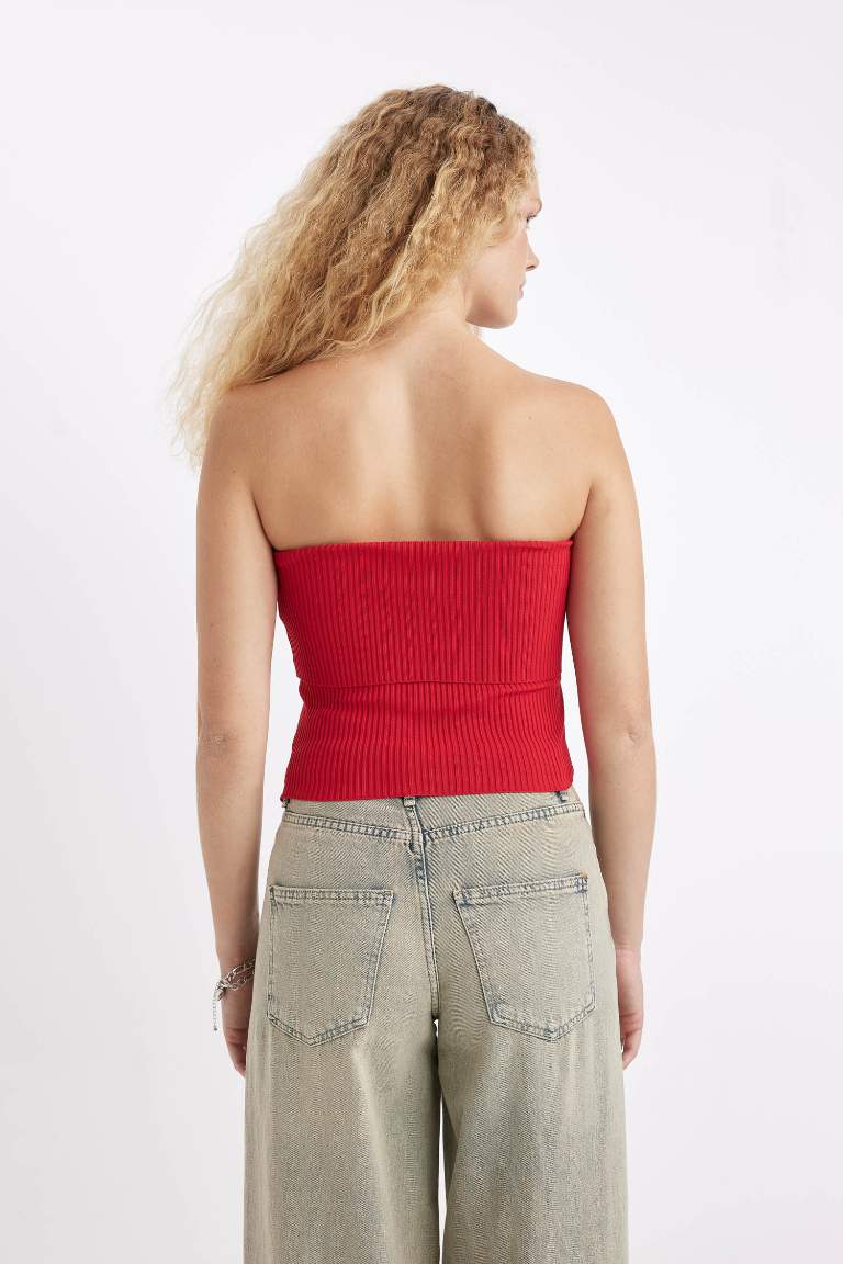 Slim Fit Strapless CropTop