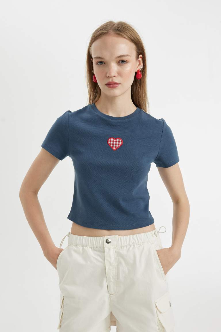 Fitted Embroidery Print Heart Pattern Ribbed T-Shirt