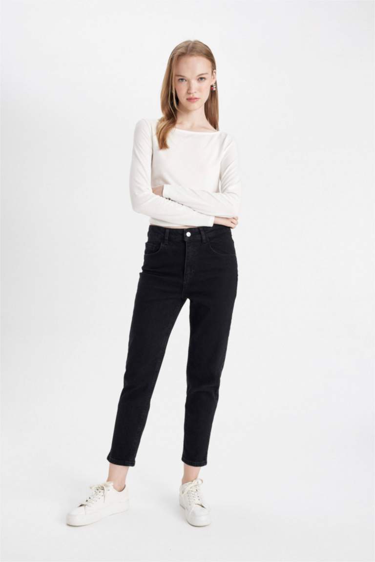 Comfort Mom High Waist Ankle Length Jeans