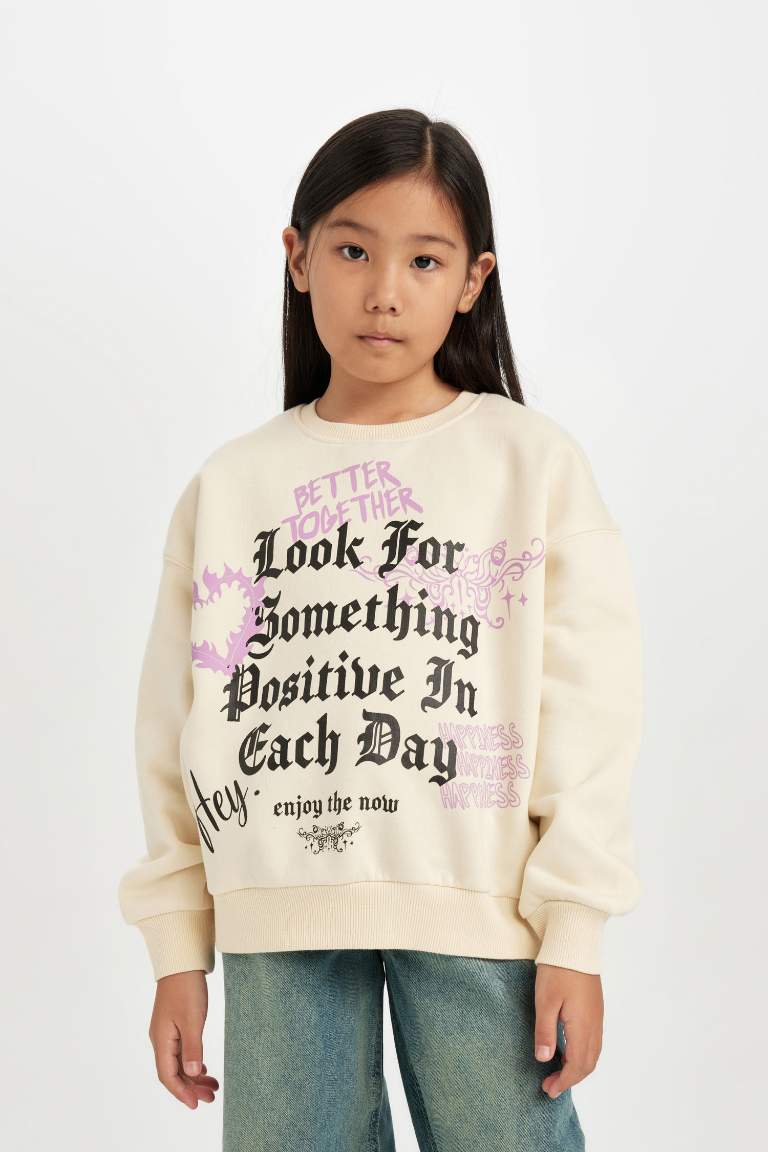 Girl Relax Fit Crew Neck Printed Sweatshirt