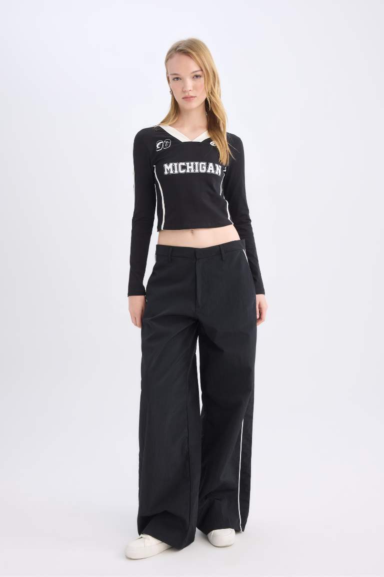 Wide Leg Pocketed Stripe Detailed Regular Waist Trousers