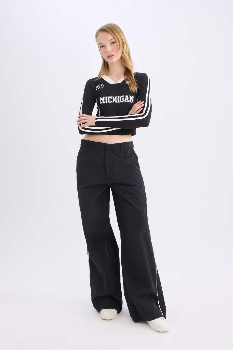 Wide Leg Pocketed Stripe Detailed Regular Waist Trousers