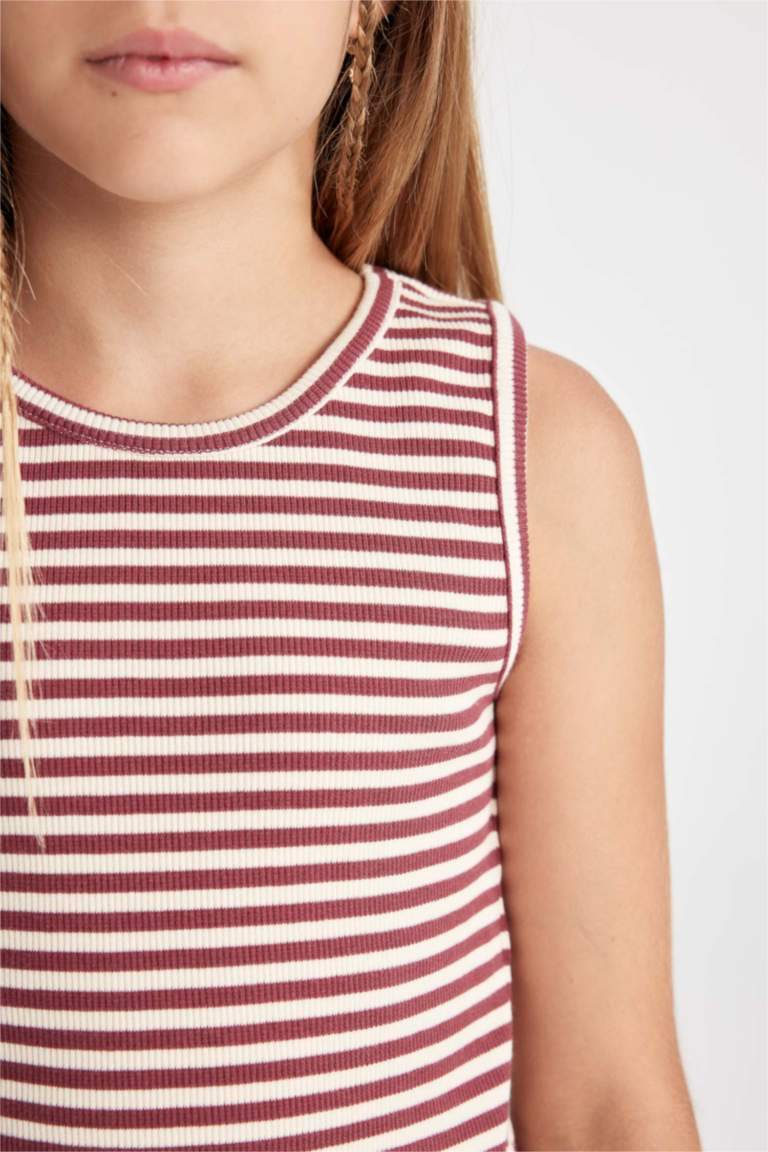 Girl Crew Neck Striped Crop Top