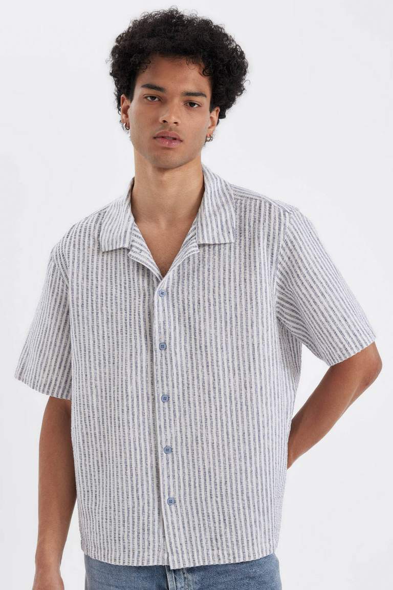 Chemise en coton rayée à manches courtes et Coupe décontractée