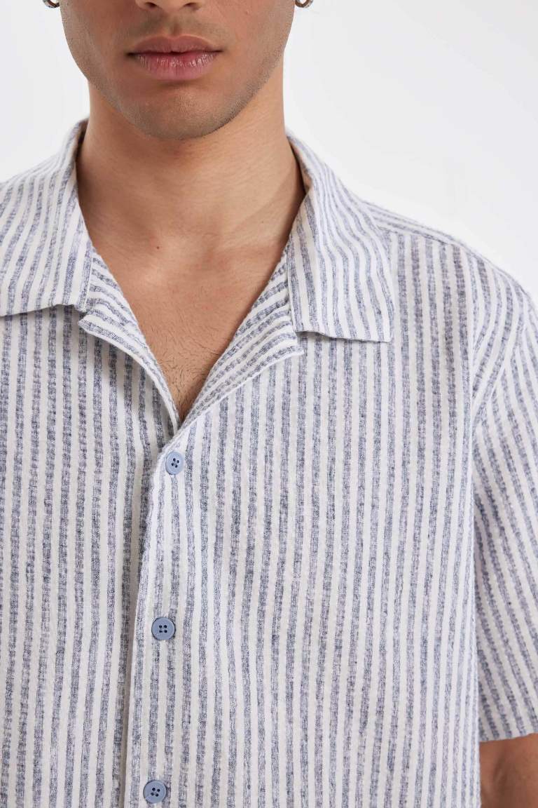 Chemise en coton rayée à manches courtes et Coupe décontractée