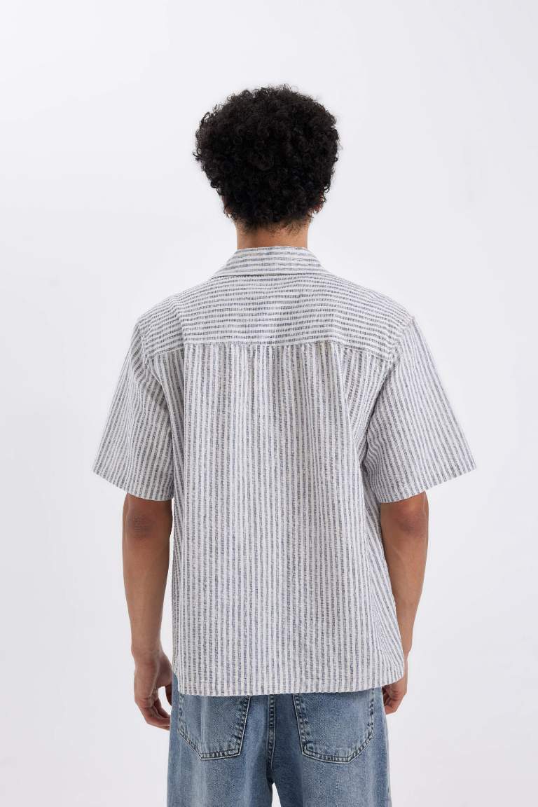 Chemise en coton rayée à manches courtes et Coupe décontractée