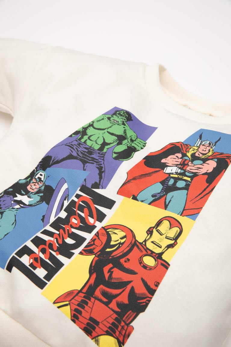 2 piece Regular Fit Crew Neck Marvel Licensed Set