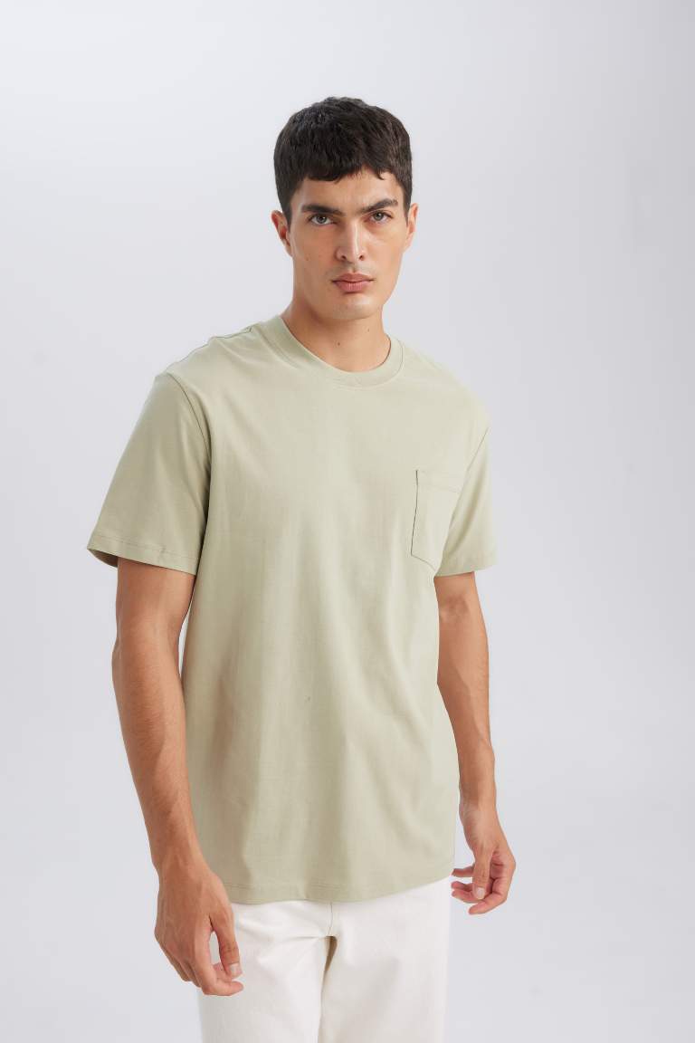 Regular Fit Crew Neck Pocket Detailed Basic T-shirt