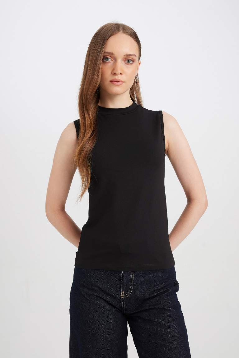 Black Crew Neck Sleeveless Basic T-Shirt Tunic