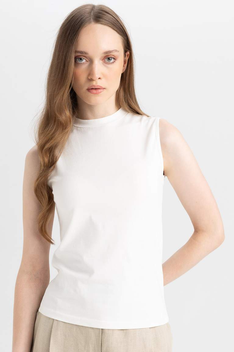 Crew Neck Sleeveless Basic T-Shirt Tunic