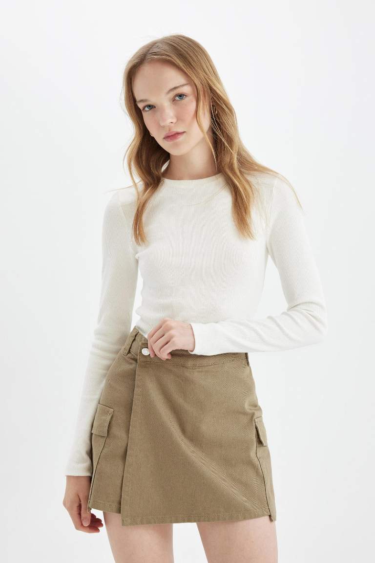 Regular Fit Normal Bel Kargo Cepli Gabardin Şort Etek