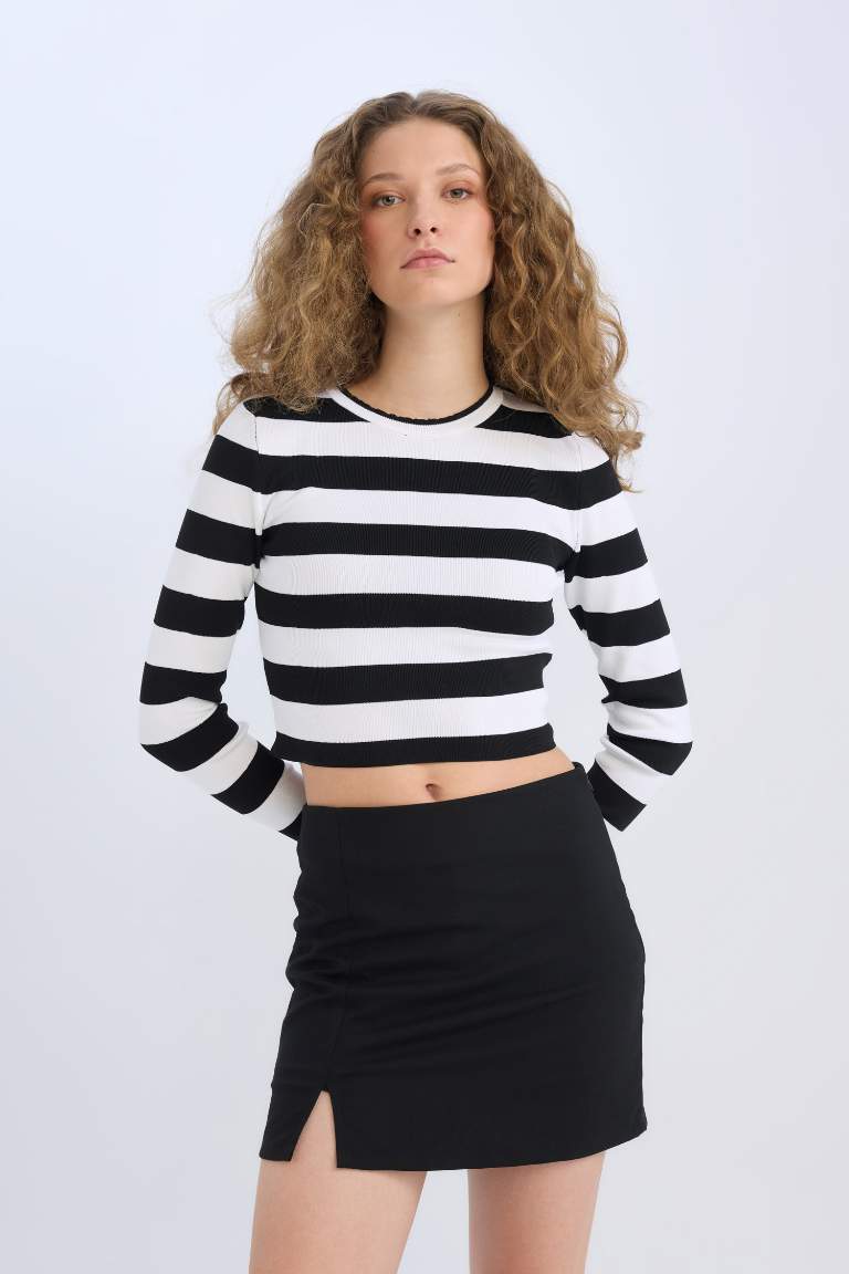 Normal Waist Mini Skirt