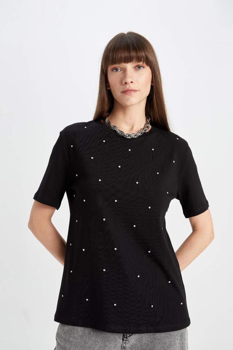 Regular Fit Crew Neck Stone Detailed Casual T-Shirt