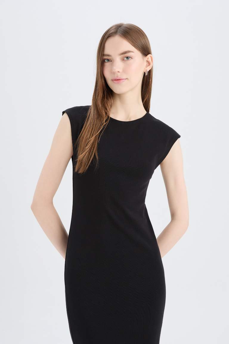 Bodycon Crew Neck Ribana Midi Dress