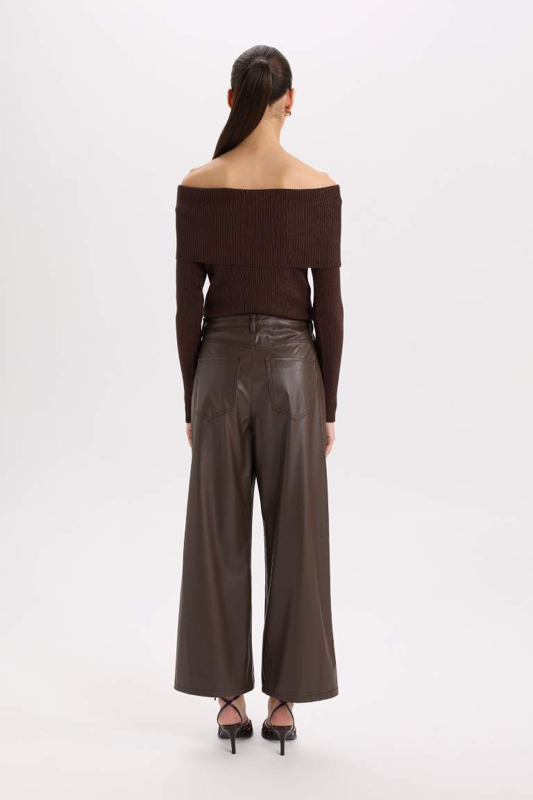 Culotte Fit Crop Fit Faux Leather Trousers