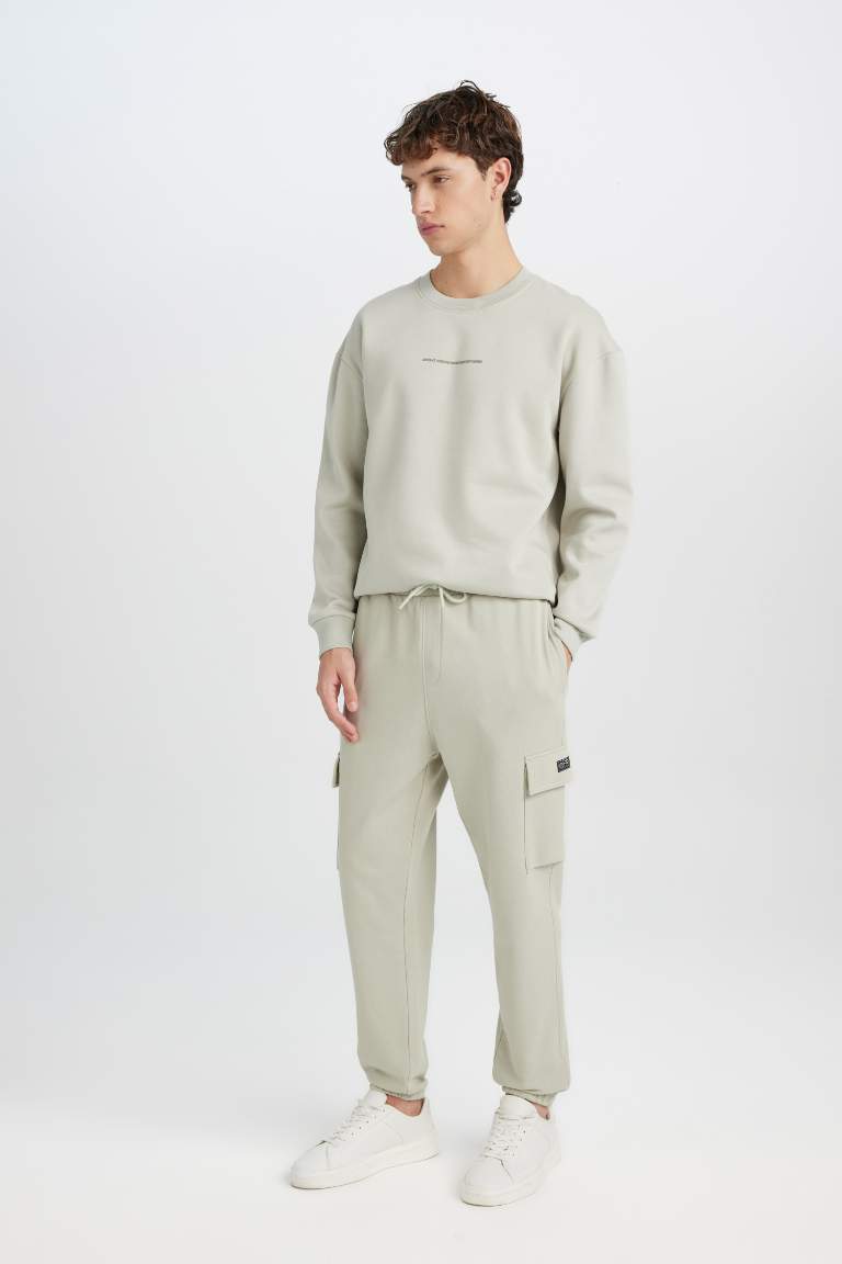 Regular Fit With Cargo Pocket Sweatpants