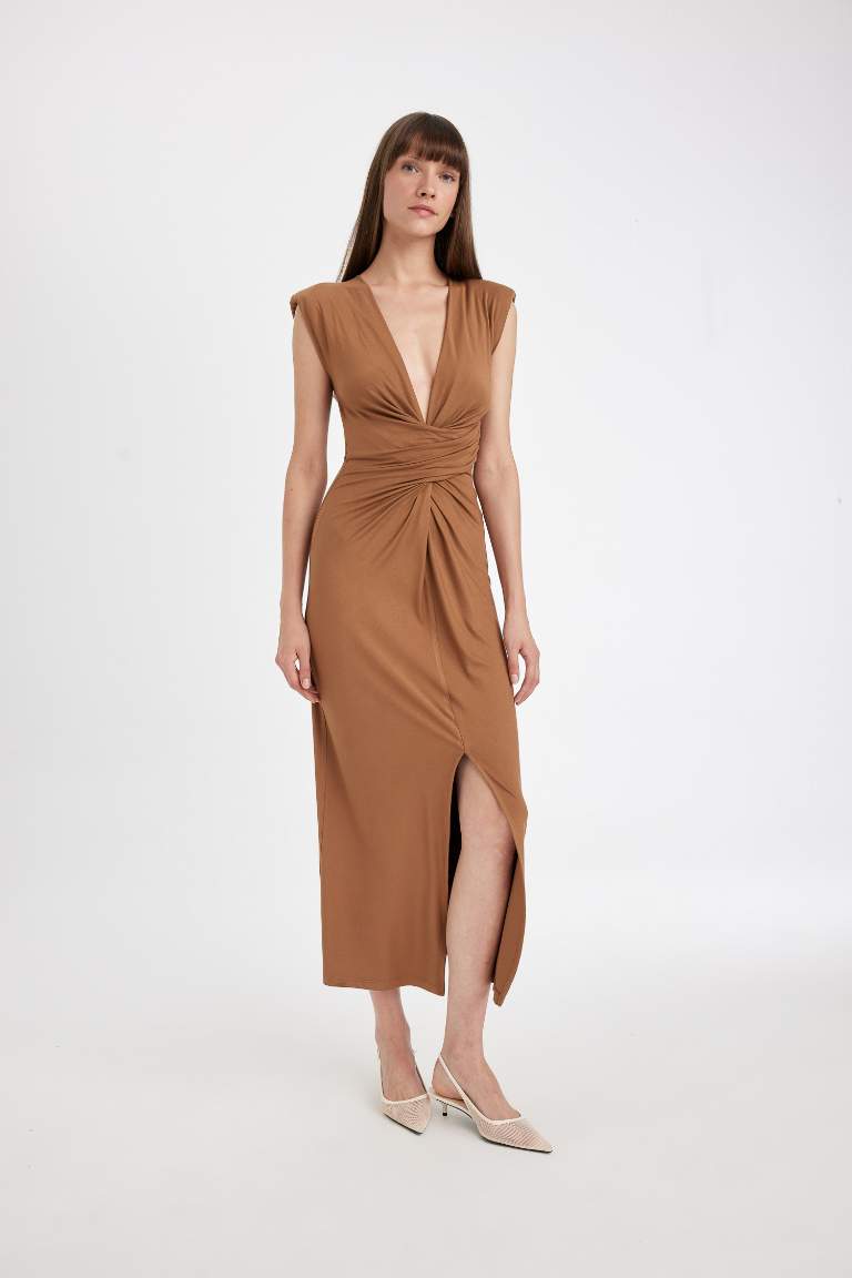 V-Neck Sleeveless Maxi Dress