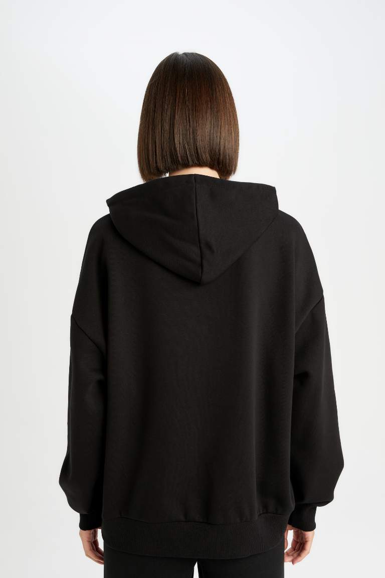 Oversize Fit Wide Fit Hooded Thick Fabric Casual Sweatshirt