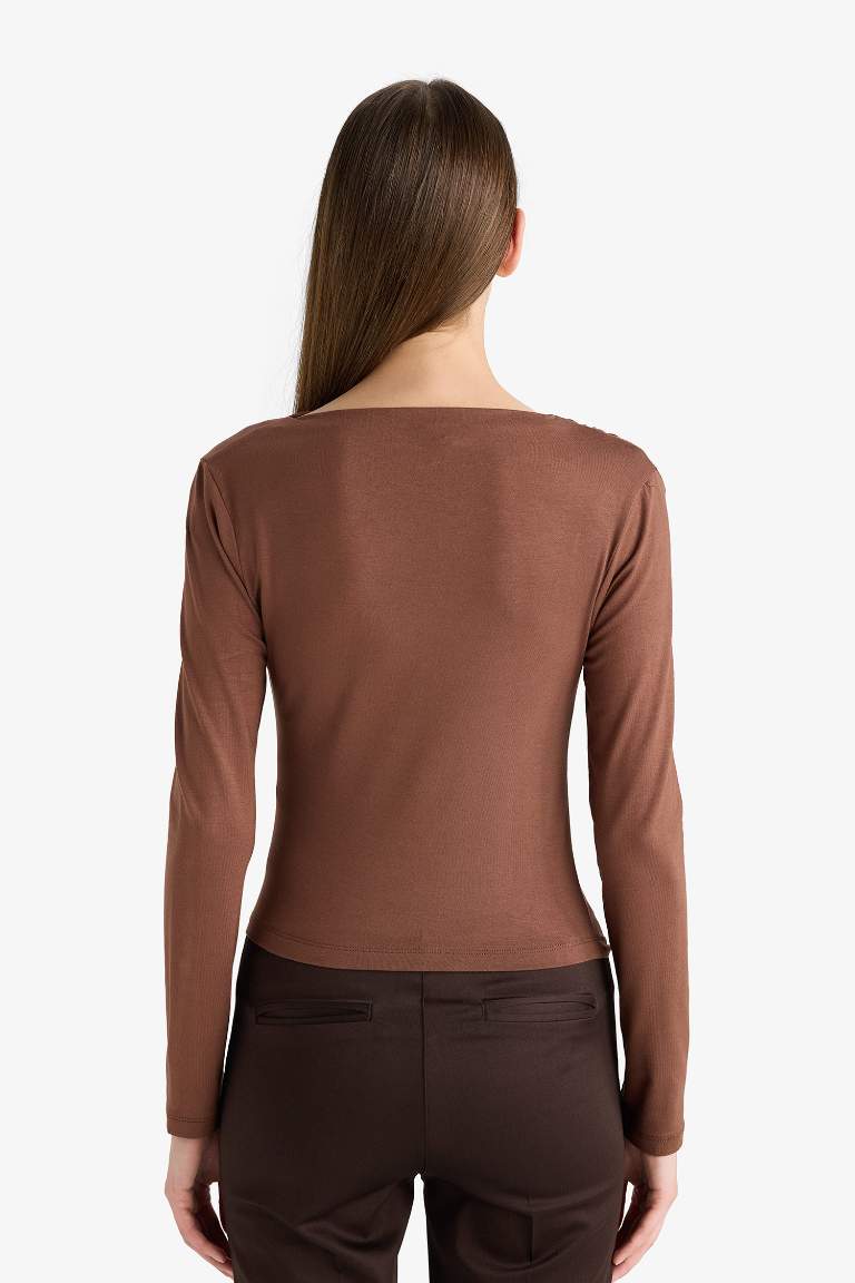 Slim Fit Dar Kesim Kayık Yaka Uzun Kollu Bluz