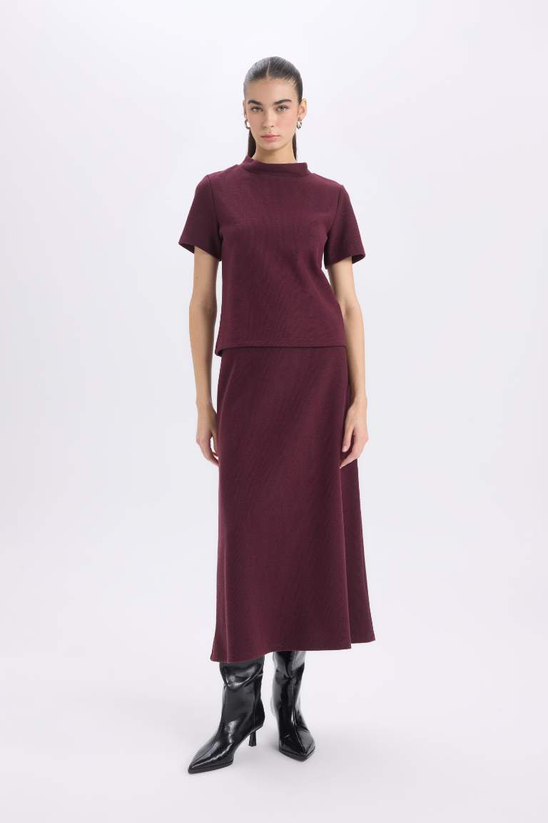 A Cut Normal Waist Maxi Knitted Skirt