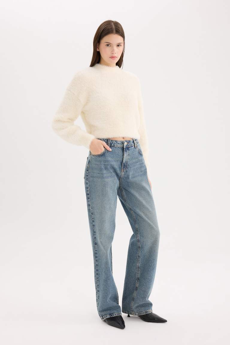 Straight Fit High Waist Washed Jeans