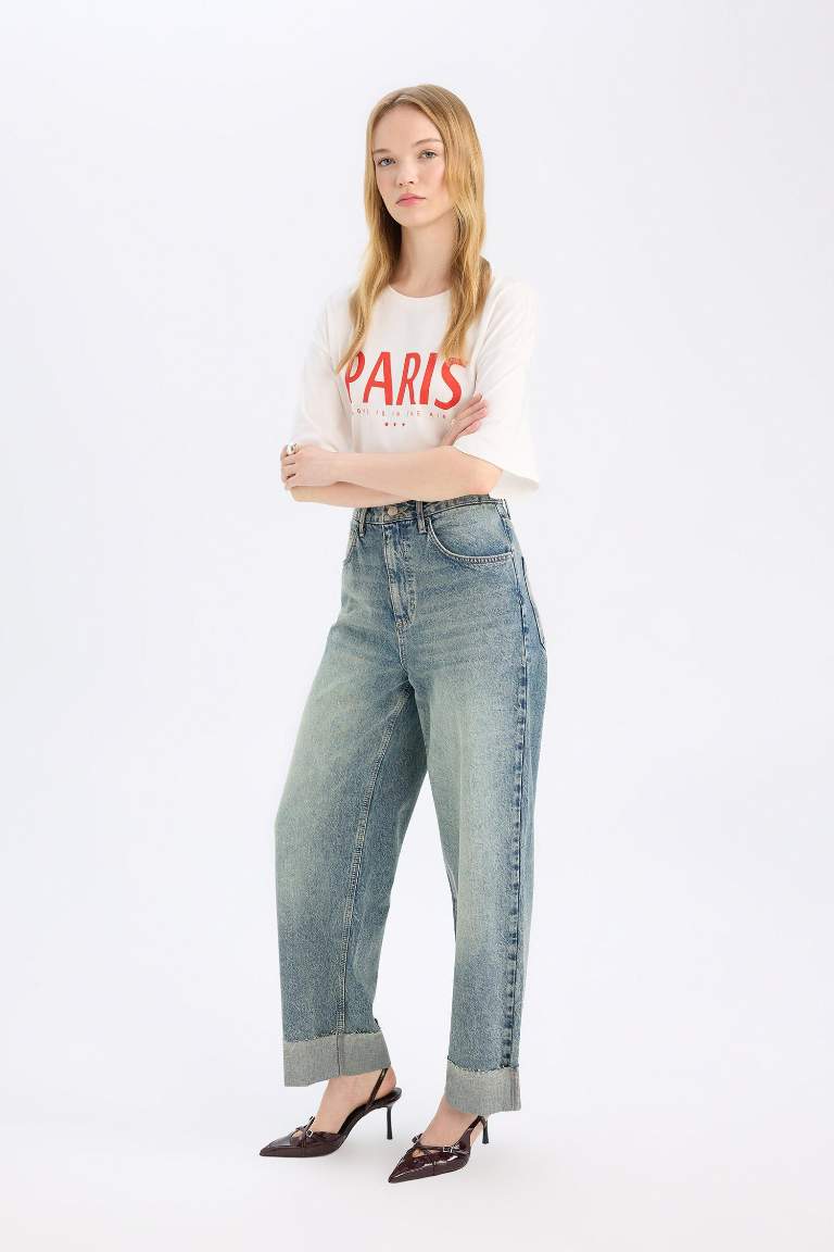 Baggy Fit Yüksek Bel Katlamalı Paça Bilek Boy Jean Yıkamalı Pantolon