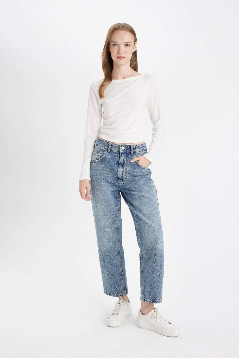 Baggy Fit Yüksek Bel Katlamalı Paça Bilek Boy Jean Yıkamalı Pantolon