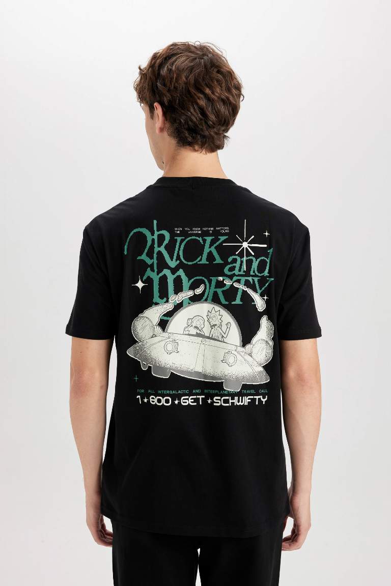 Regular Fit Crew Neck Rick and Morty Printed T-Shirt