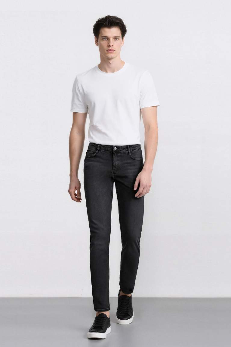 Pedro Slim Fit Dar Kalıp Normal Bel Dar Paça Jean Pantolon