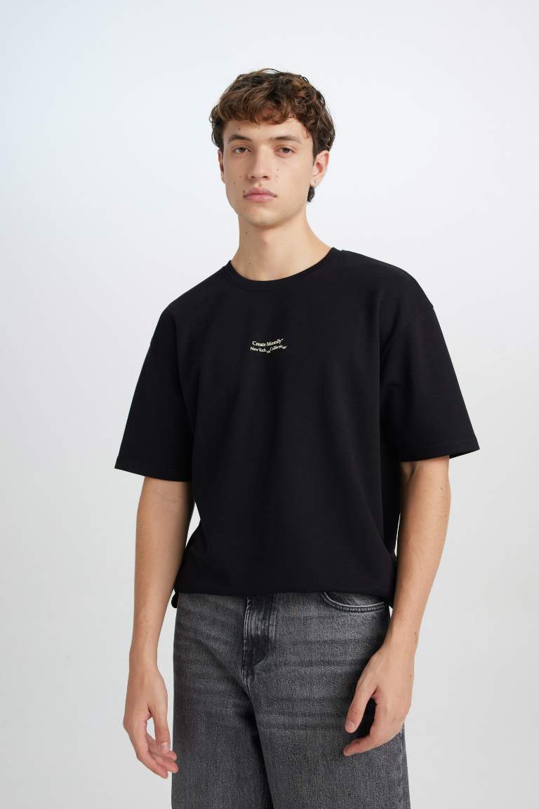 Boxy Fit Crew Neck Printed T-Shirt