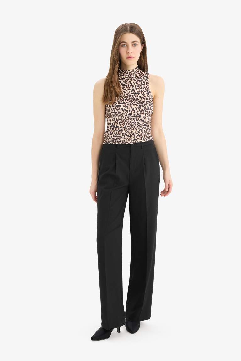 Slim Fit Leopard Patterned Half Turtleneck Tank Top