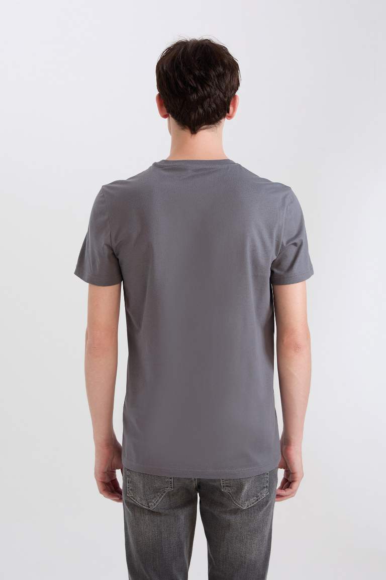 T-shirt slim imprimé à col rond et manches courtes