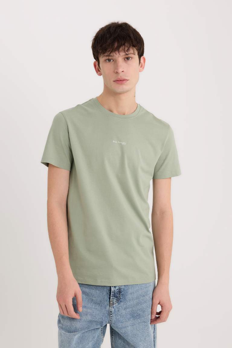 T-shirt slim imprimé à col rond et manches courtes