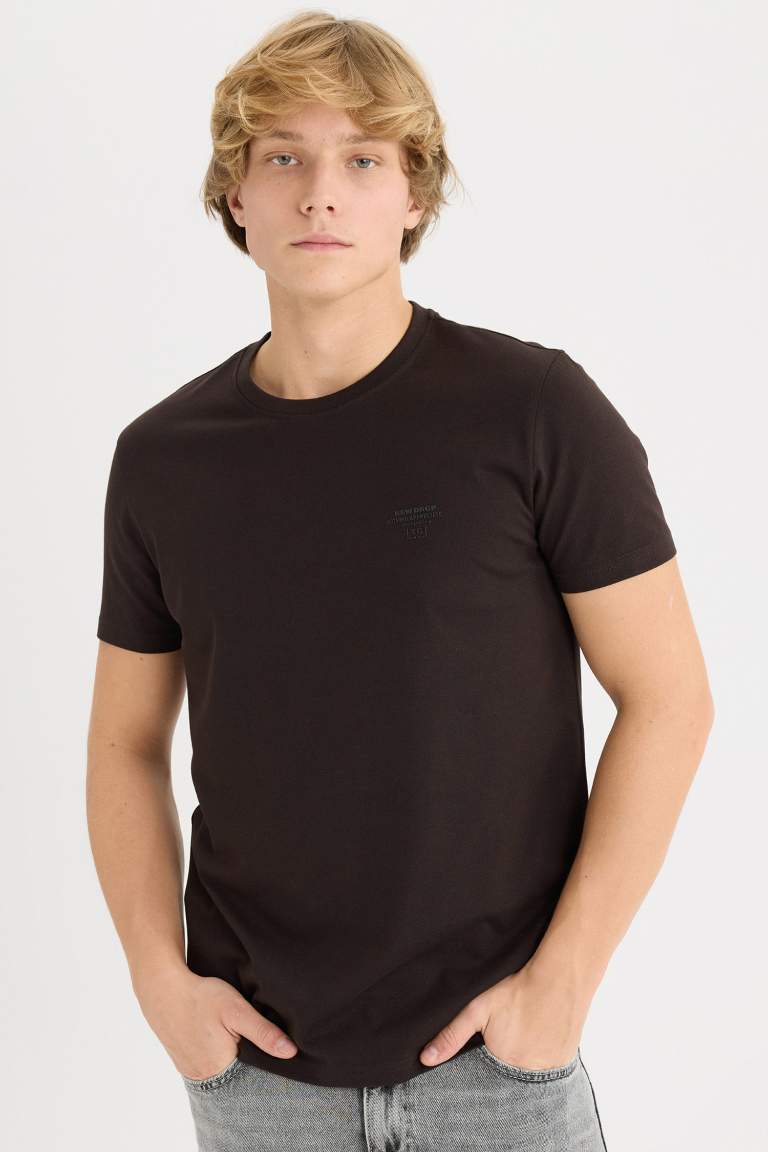 Slim Fit Crew Neck Printed T-Shirt