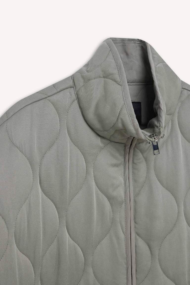 Polo Collar Zippered Quilted Waterproof Jacket